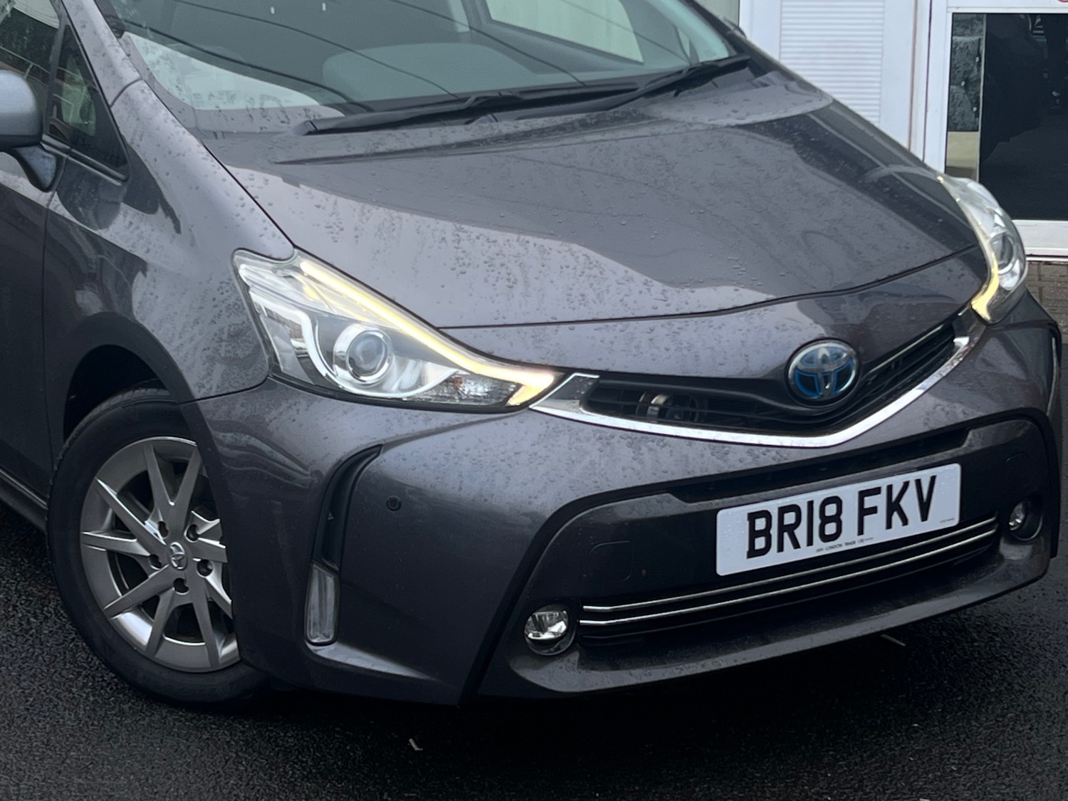 Used Toyota Prius+ 2024 for sale - 76666213: Photo 5