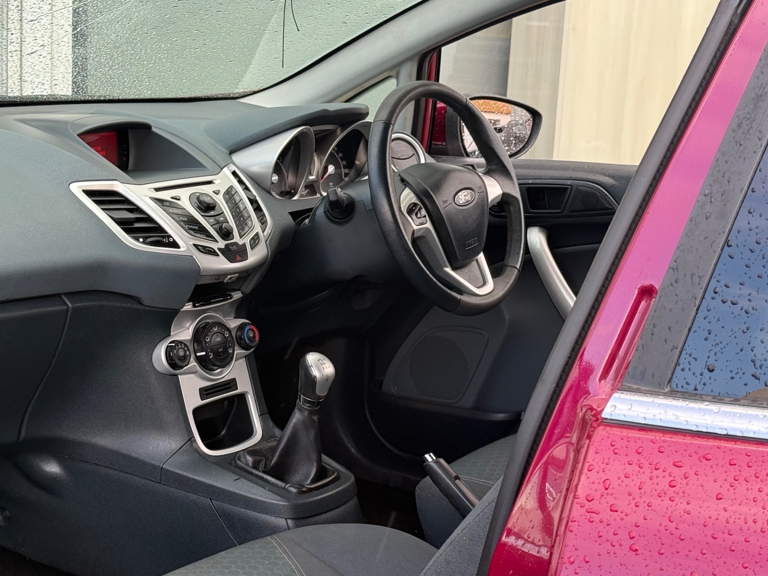 Used Ford Fiesta 2009 for sale - 76405340: Photo 4