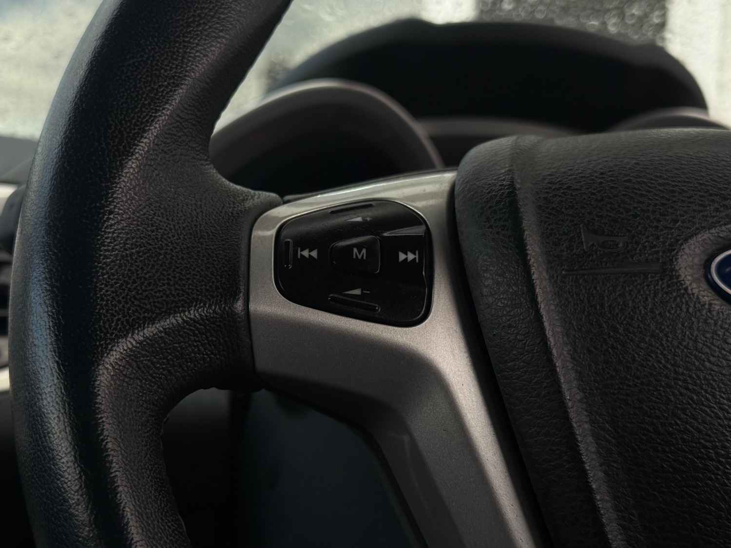 Used Ford Fiesta 2009 for sale - 76405340: Photo 8