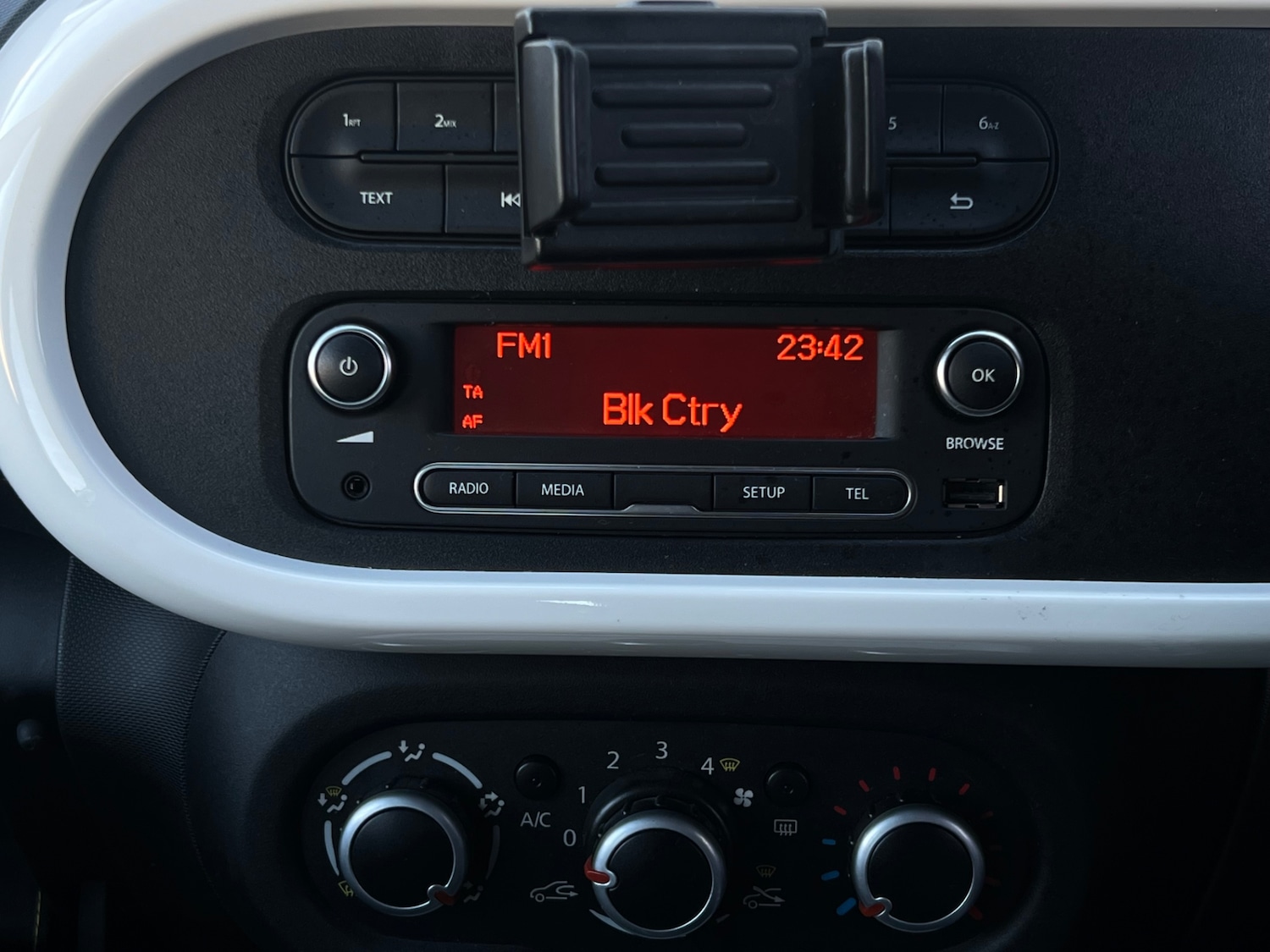 Used Renault Twingo 2017 for sale - 77045408: Photo 12