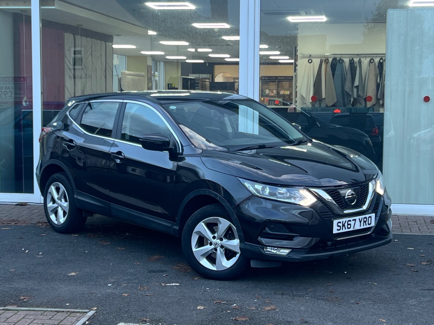 Used Nissan Qashqai 2017 for sale - 77403491: Photo 4