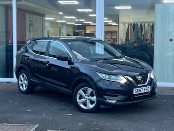Used Nissan Qashqai 2017 for sale - 77403491: Photo