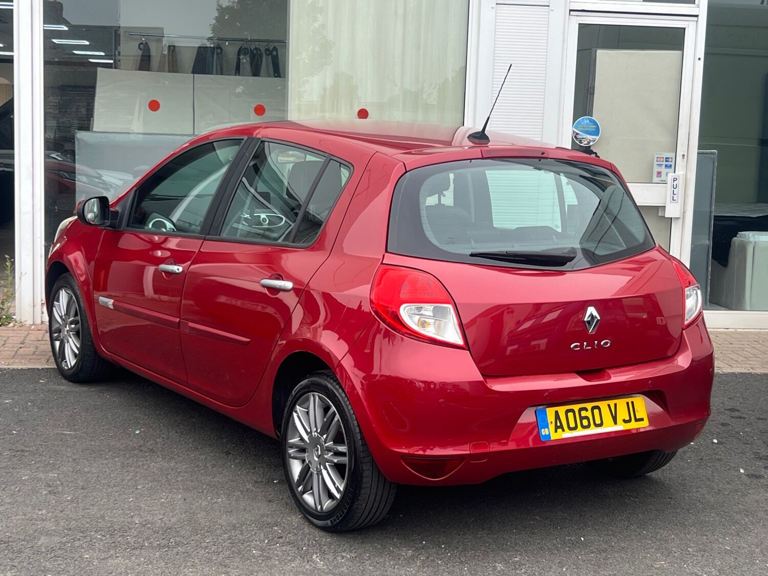 Vehicle 21