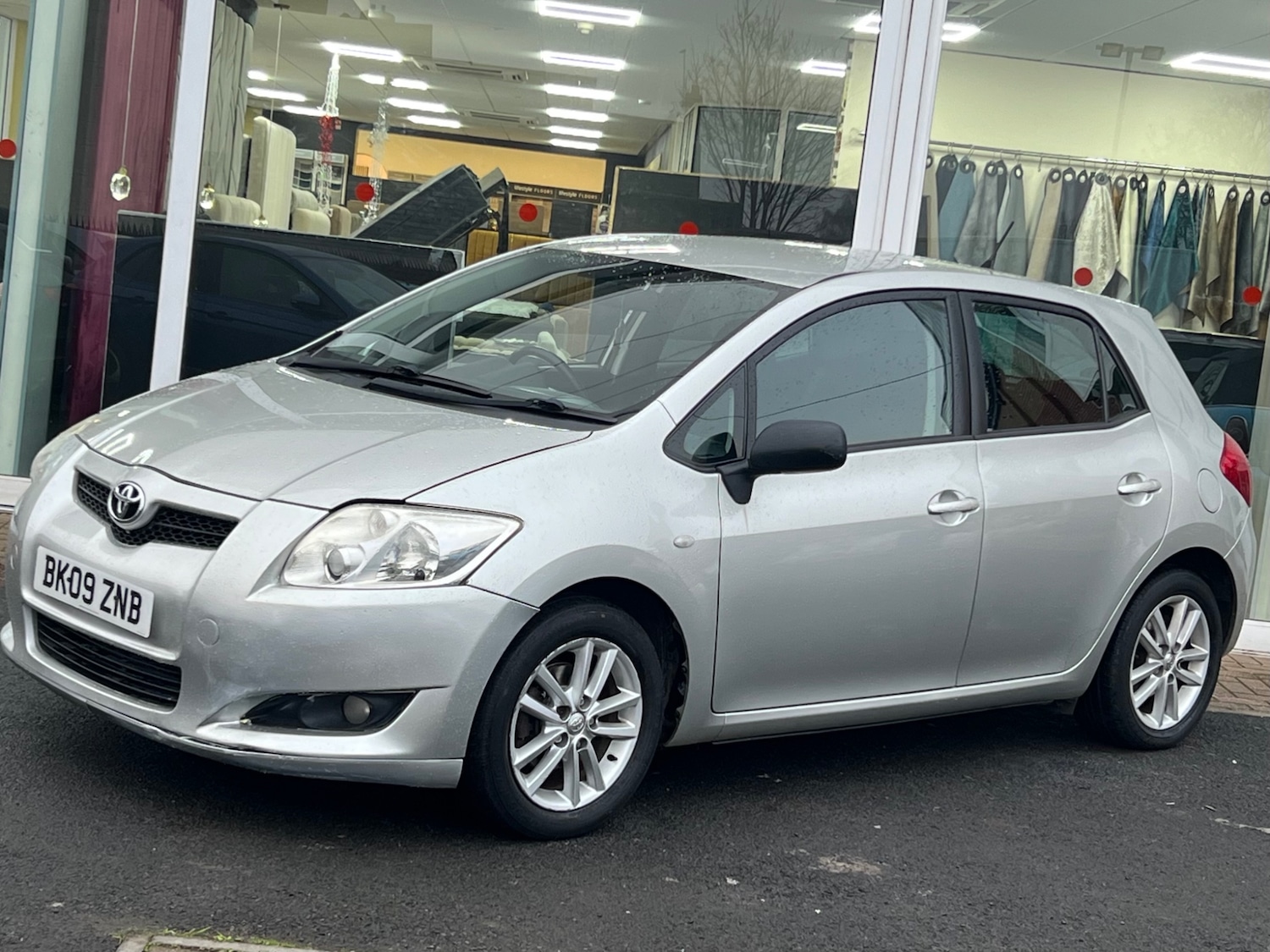 Used Toyota Auris 2009 for sale - 77024350: Photo 3
