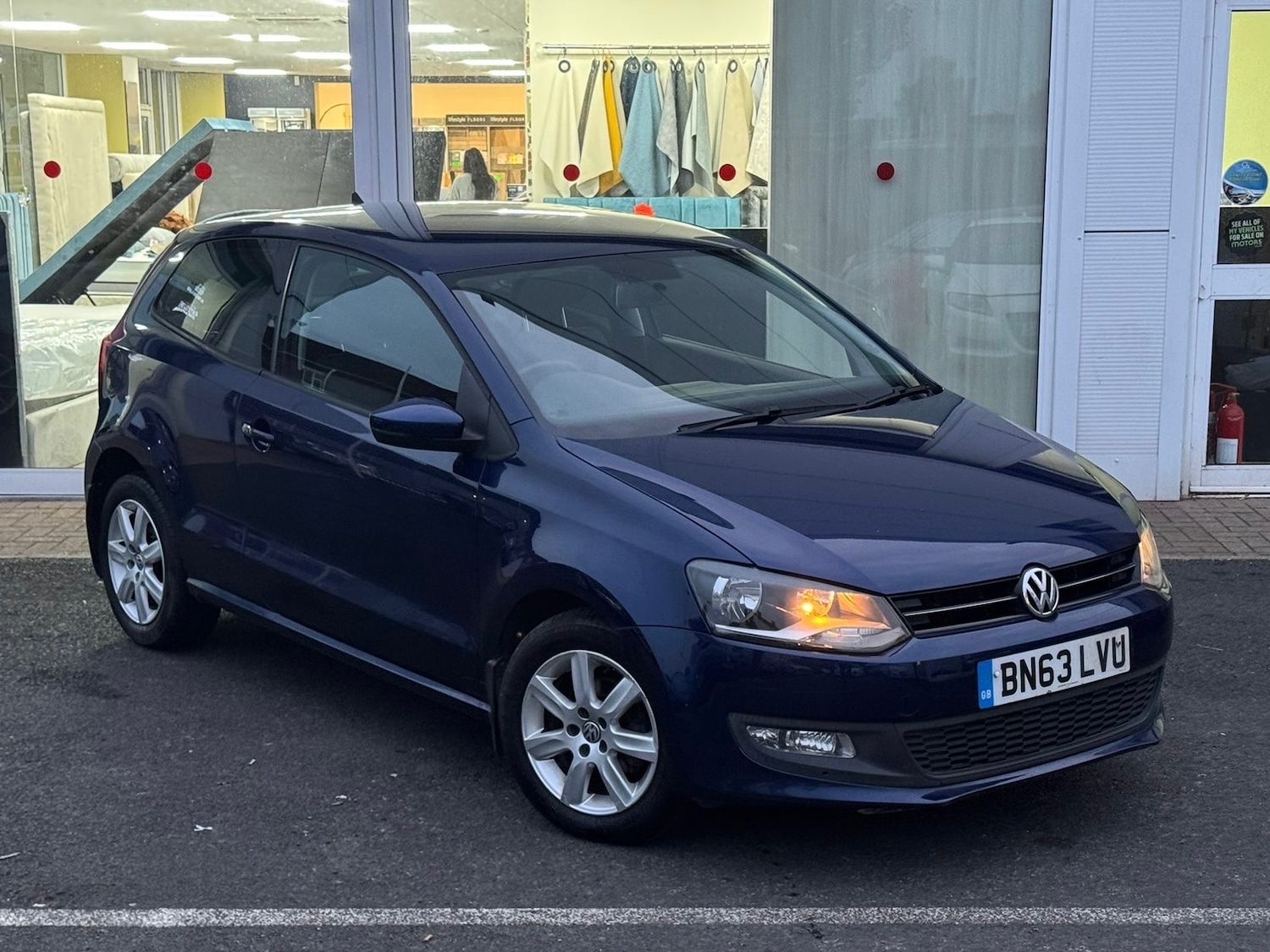 Used Volkswagen Polo 2013 for sale - 76332390: Photo 1