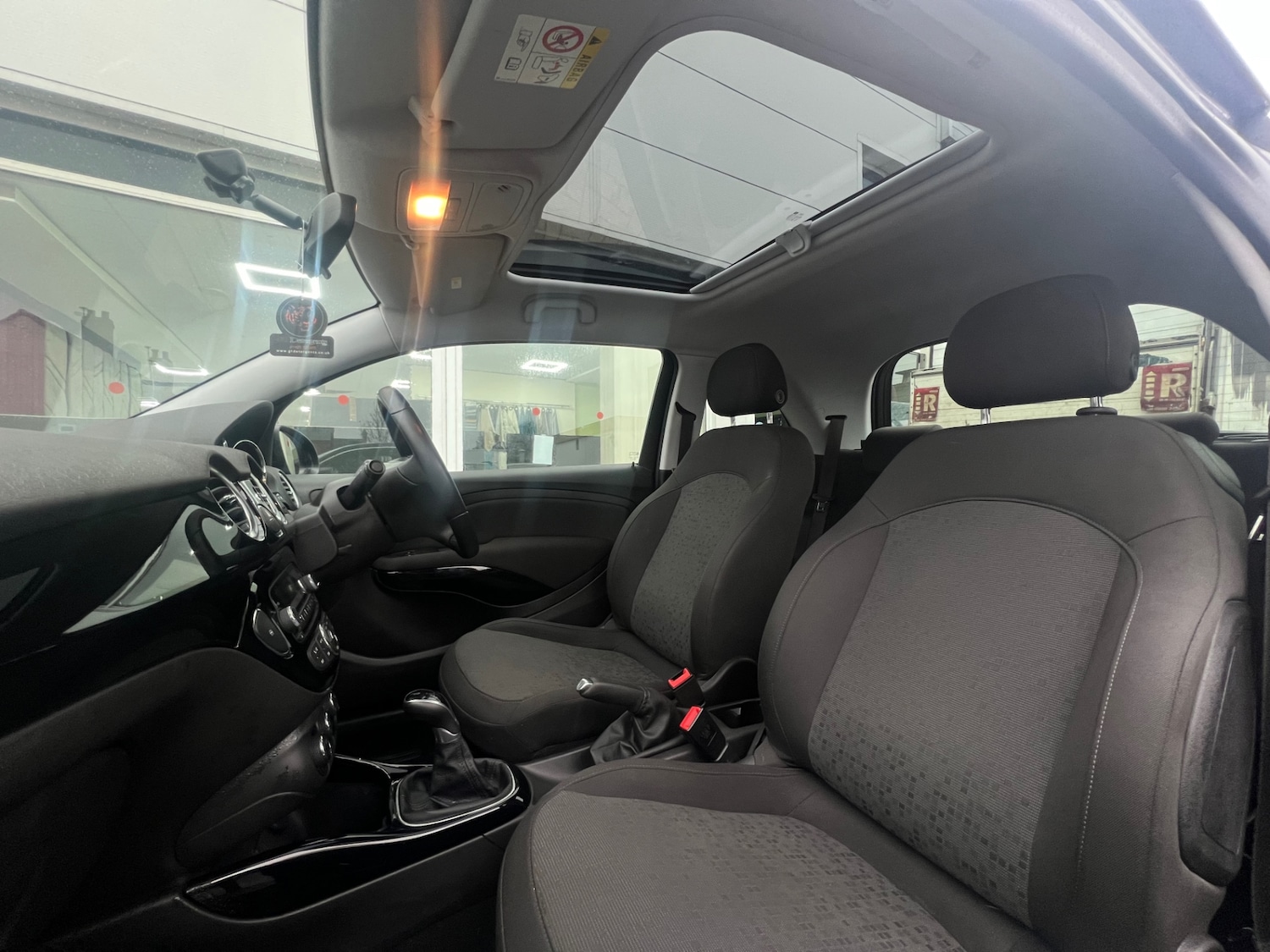 Used Vauxhall ADAM 2018 for sale - 77903143: Photo 9