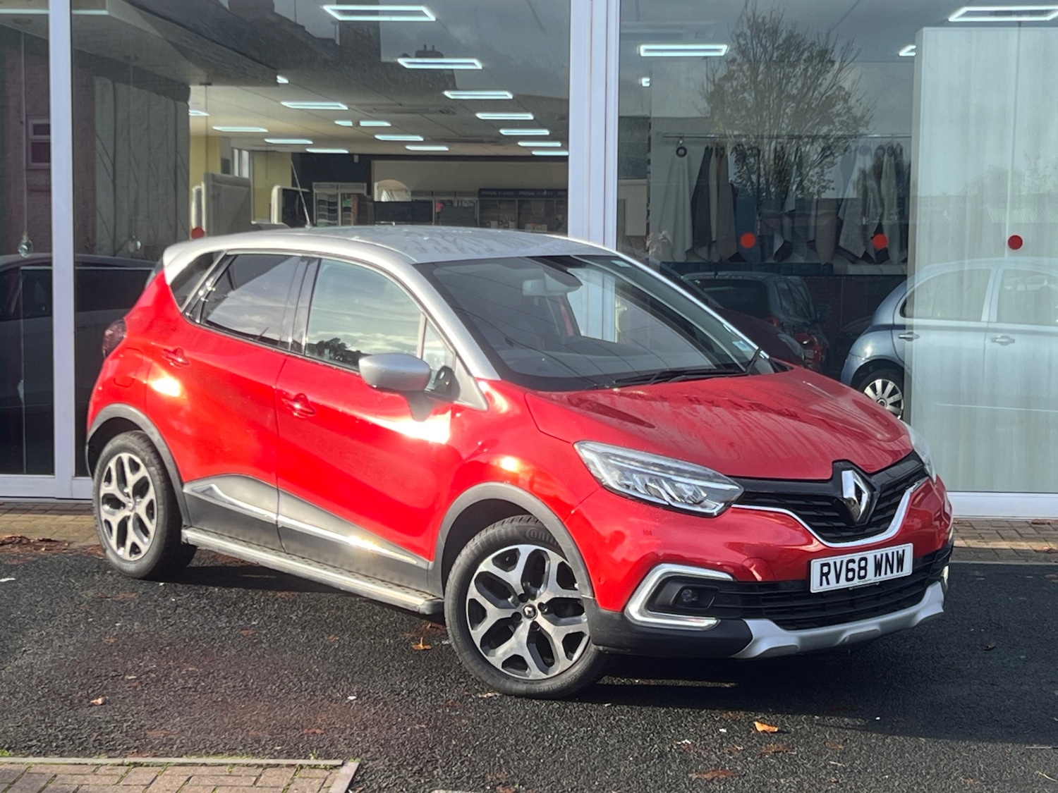 Used Renault Captur 2018 for sale - 76565246: Photo 18