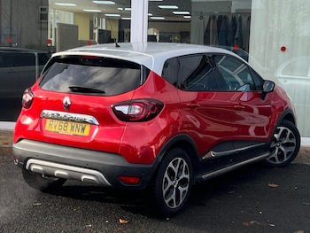 Used Renault Captur 2018 for sale - 76565246: Photo