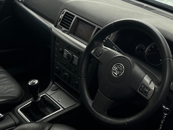 Used Vauxhall Vectra 2007 for sale - 77629904: Photo