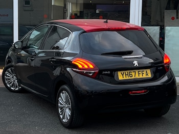 Used Peugeot 208 2017 for sale - 79556854: Photo