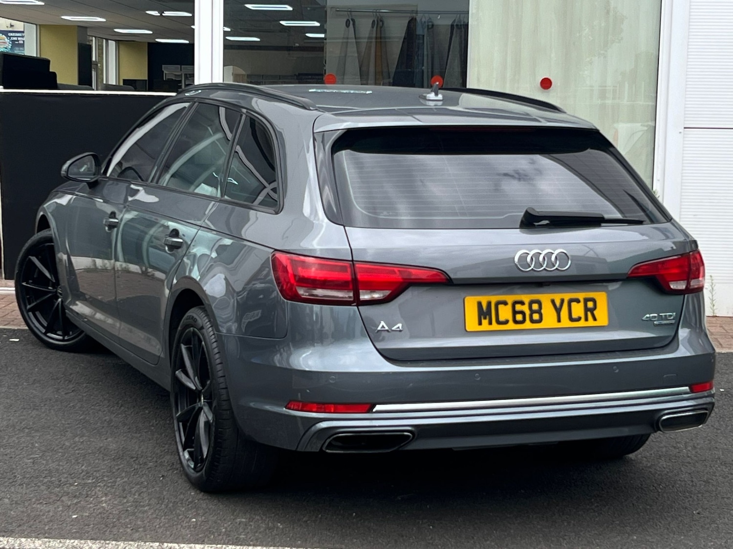 Used Audi A4 2019 for sale - 76893086: Photo 1