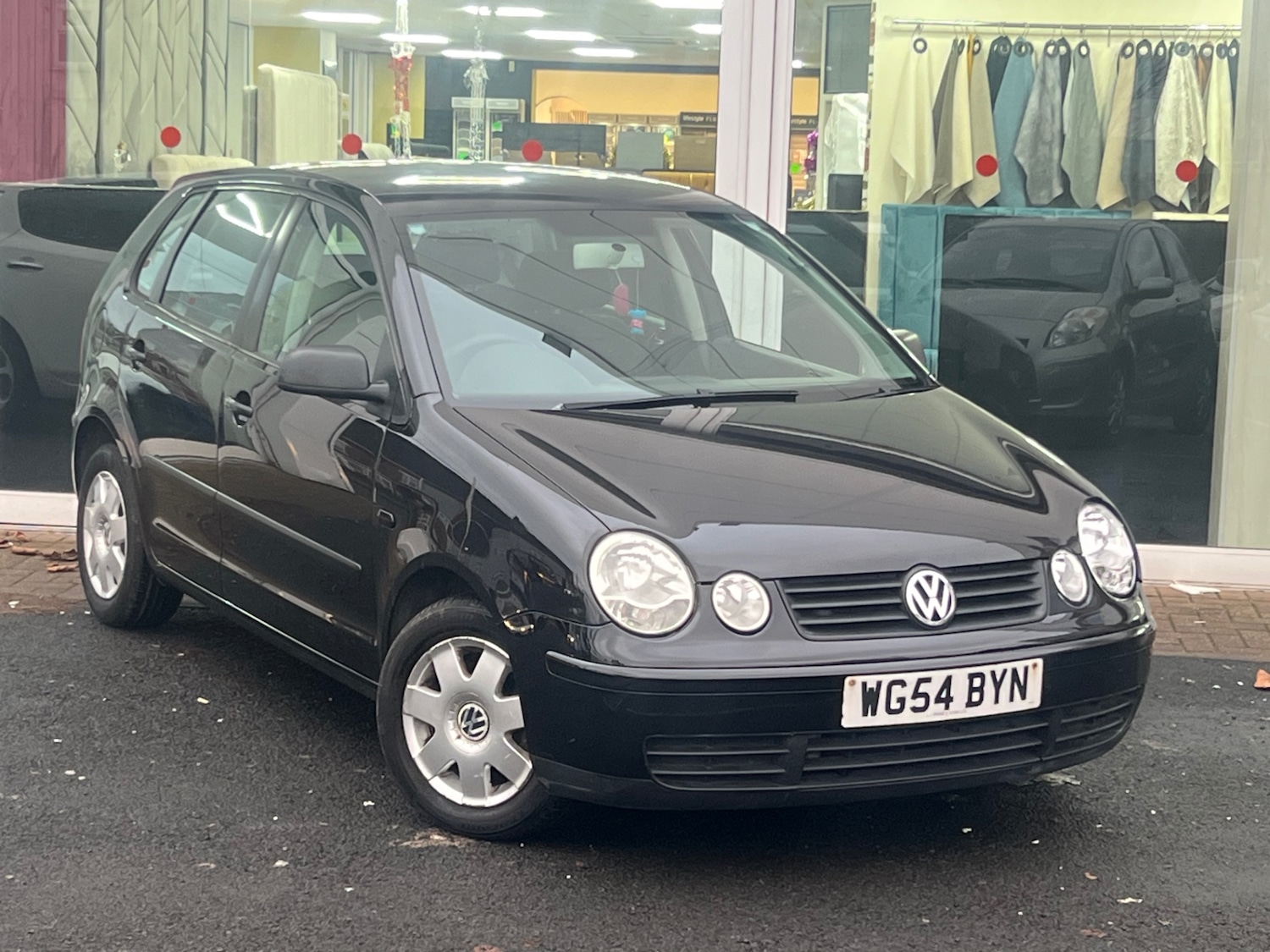 Used Volkswagen Polo 2005 for sale - 76971527: Photo 2