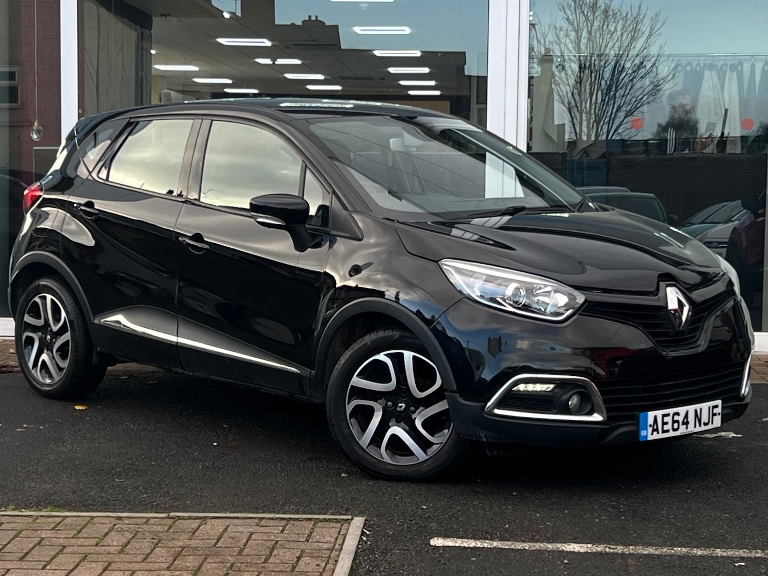 Used Renault Captur 2014 for sale - 76892978: Photo 15