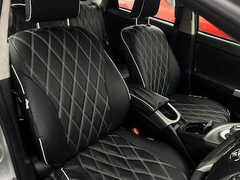 Used Toyota Prius 2015 for sale - 76504745: Photo