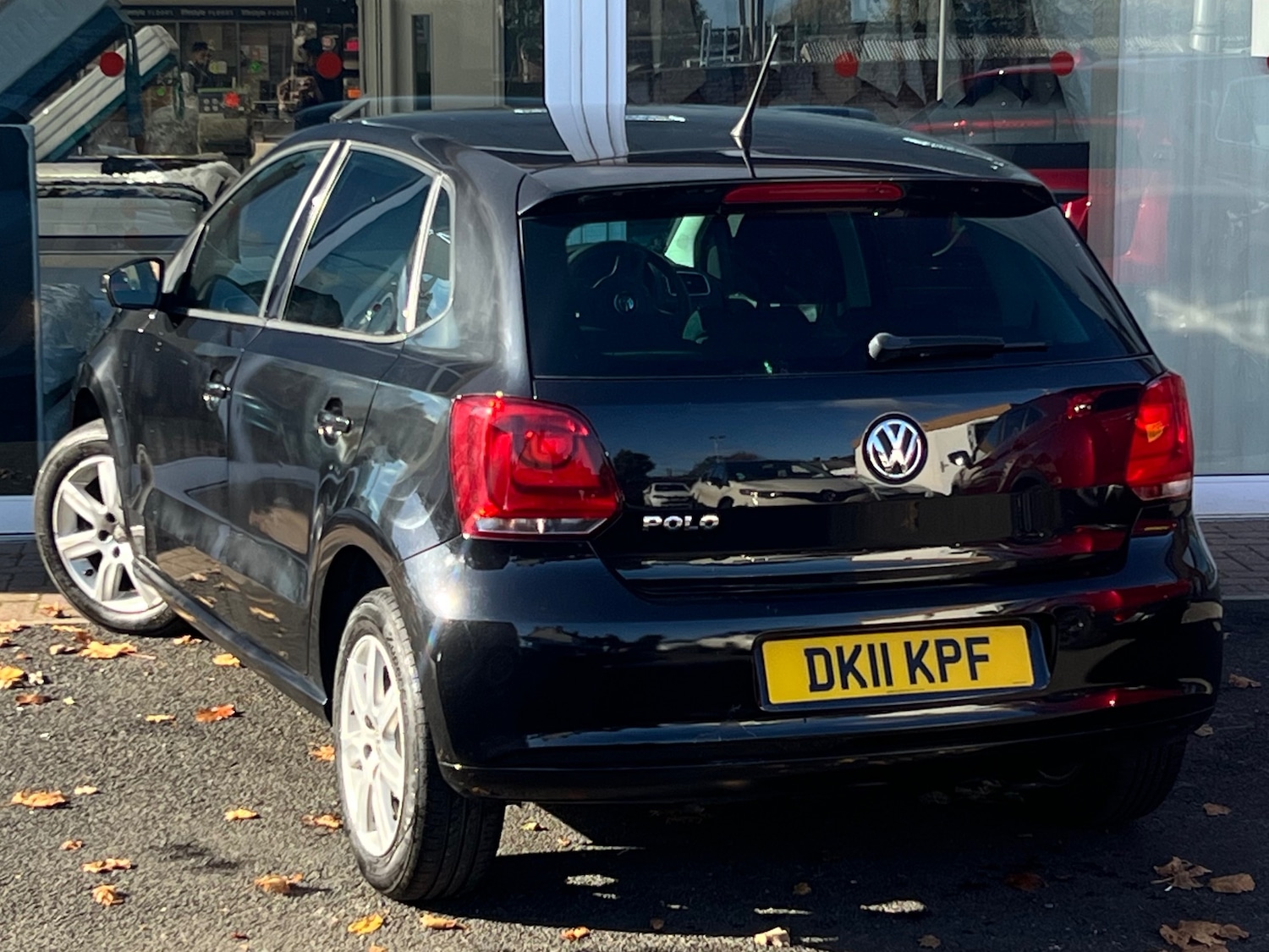 Used Volkswagen Polo 2011 for sale - 76363455: Photo 5