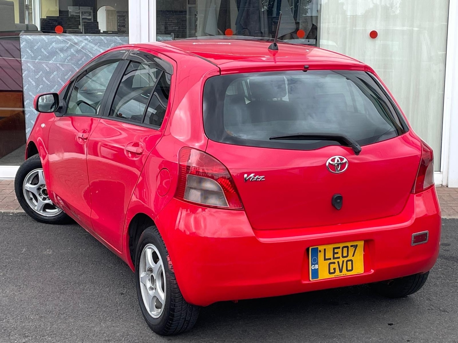 Used Toyota Yaris 2015 for sale - 76330189: Photo 3