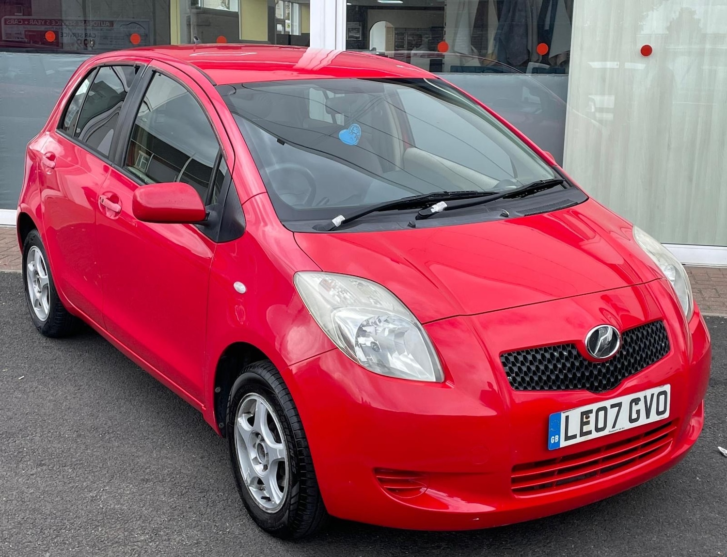 Used Toyota Yaris 2015 for sale - 76330189: Photo 6