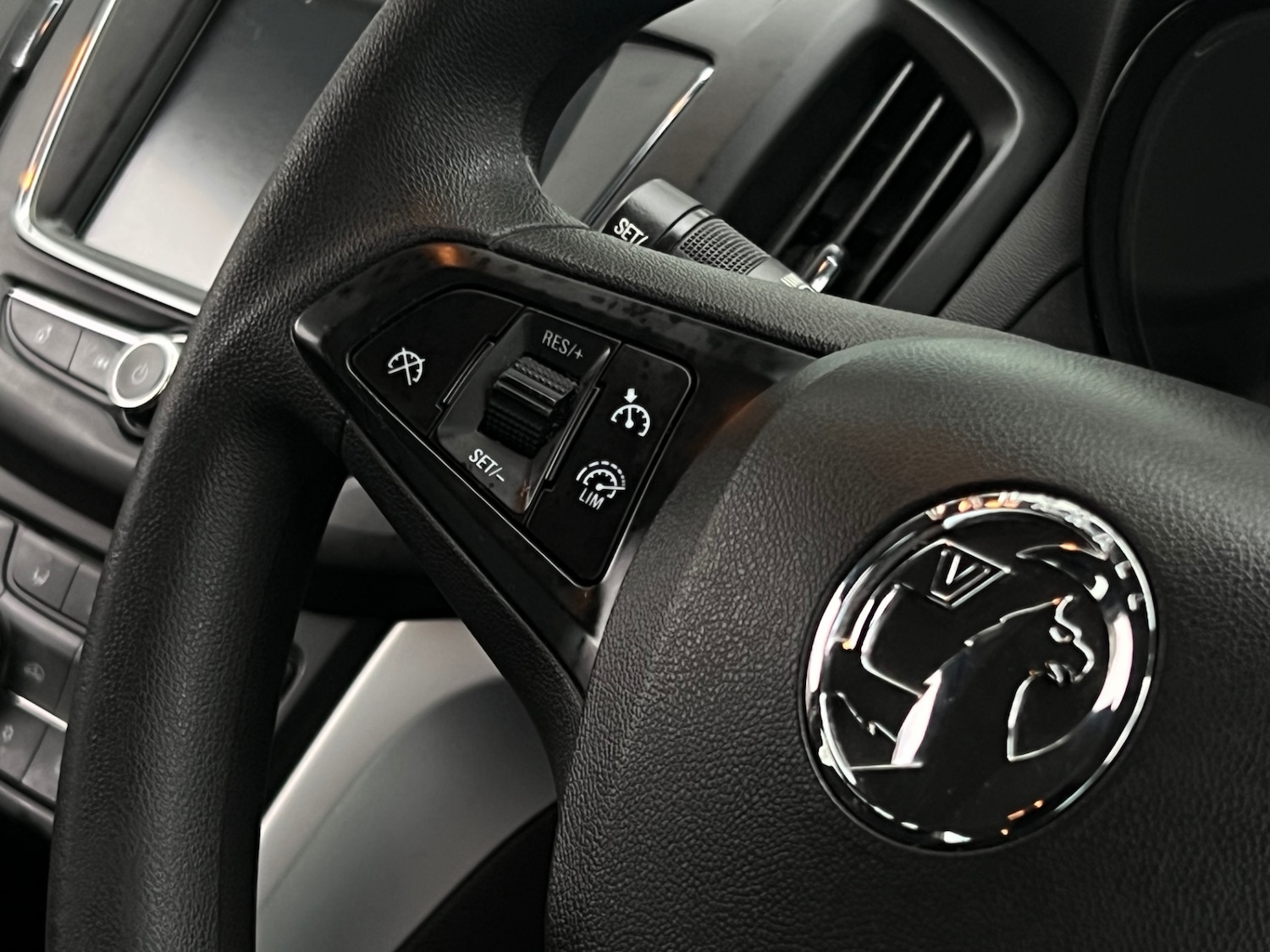 Used Vauxhall Zafira 2017 for sale - 77336829: Photo 8