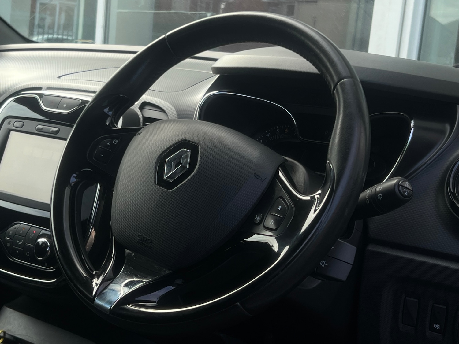 Used Renault Captur 2015 for sale - 76375431: Photo 9