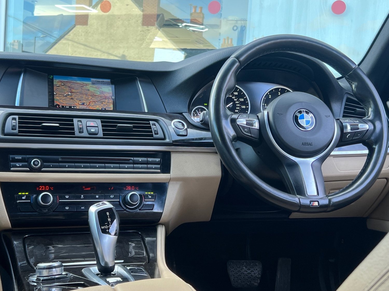 Used BMW 5 Series 2017 for sale - 77590175: Photo 12