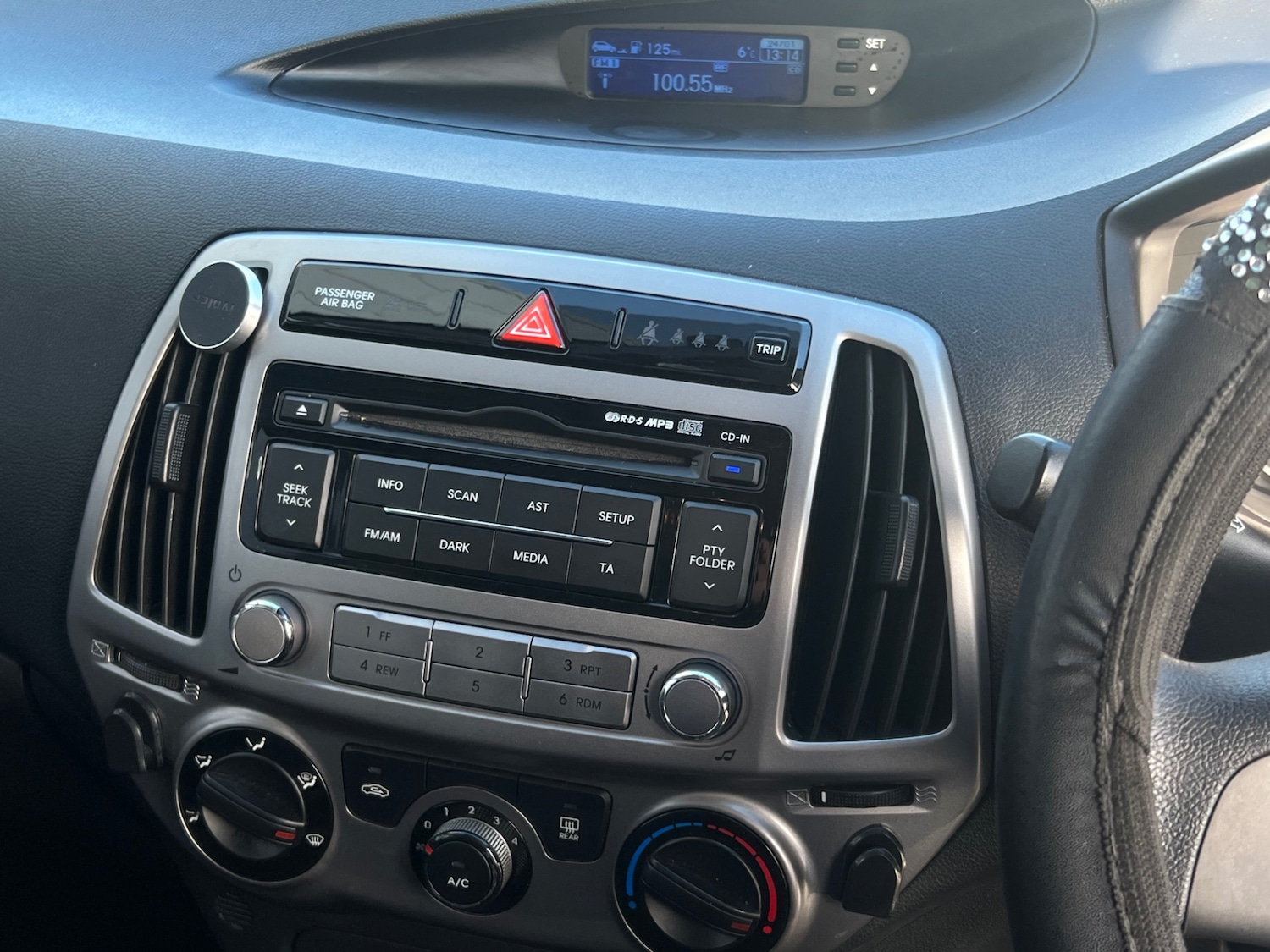 Used Hyundai i20 2014 for sale - 77802693: Photo 13