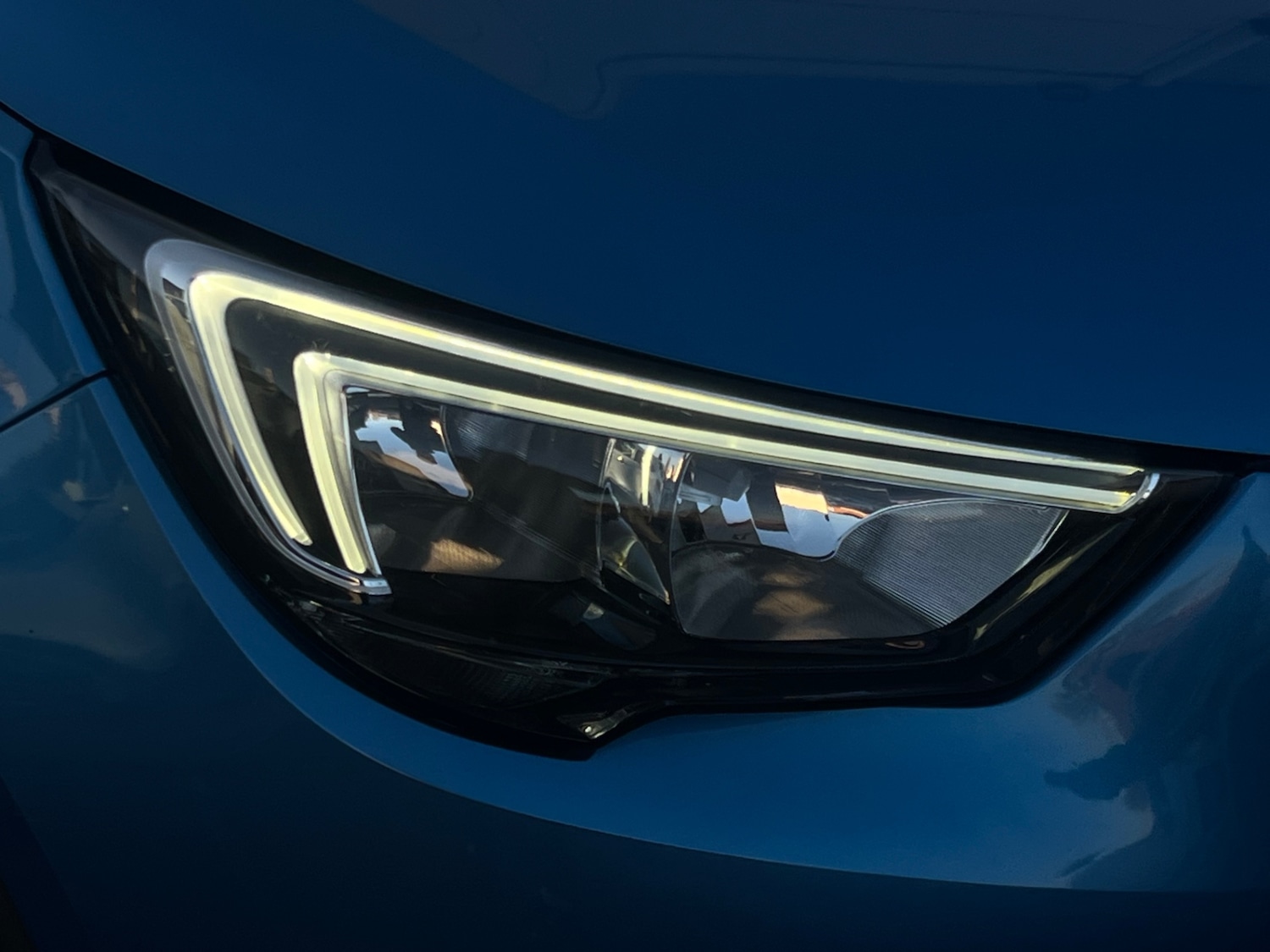 Used Vauxhall Crossland X 2018 for sale - 77047890: Photo 5