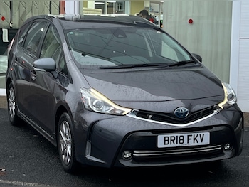 Used Toyota Prius+ undefined for sale - 77403499: Photo