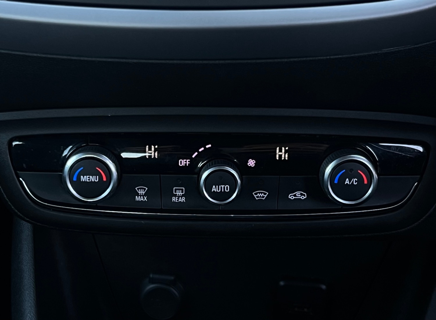 Used Vauxhall Crossland X 2018 for sale - 77691133: Photo 16