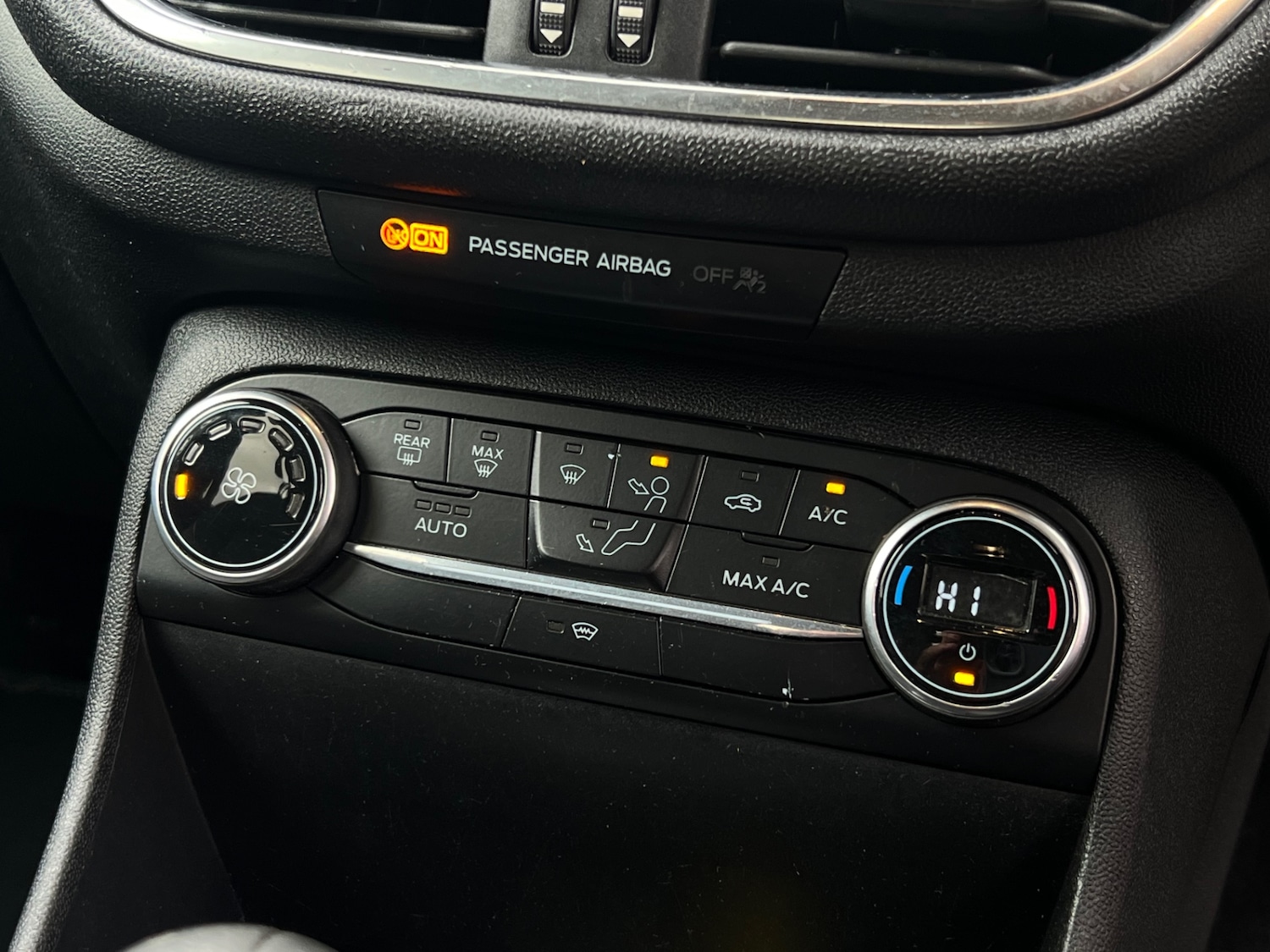 Used Ford Fiesta 2018 for sale - 76767397: Photo 9