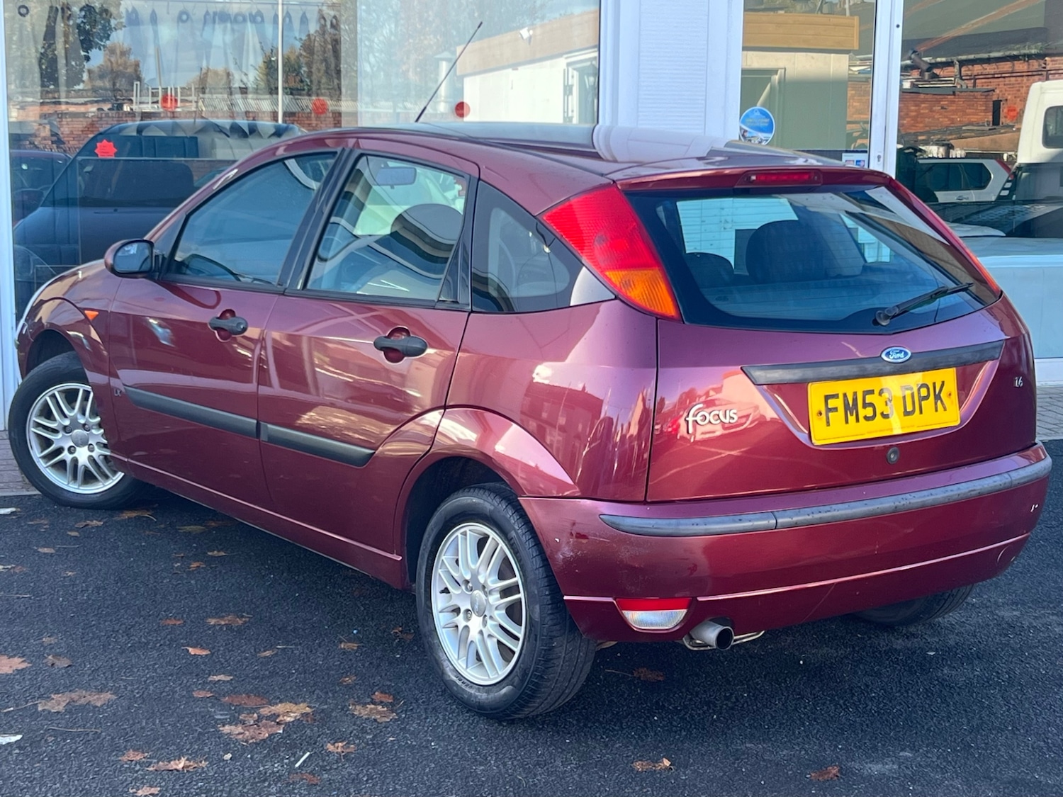 Used Ford Focus 2004 for sale - 76402247: Photo 1