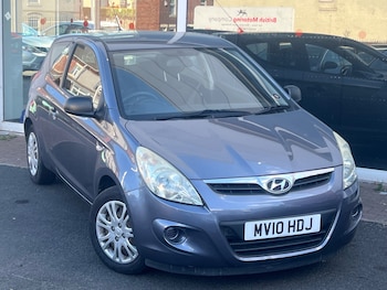 Used Hyundai i20 2010 for sale - 79102992: Photo