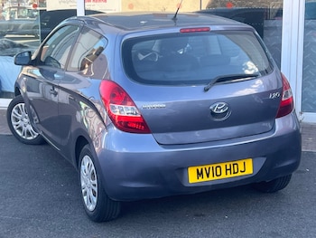 Used Hyundai i20 2010 for sale - 79102992: Photo