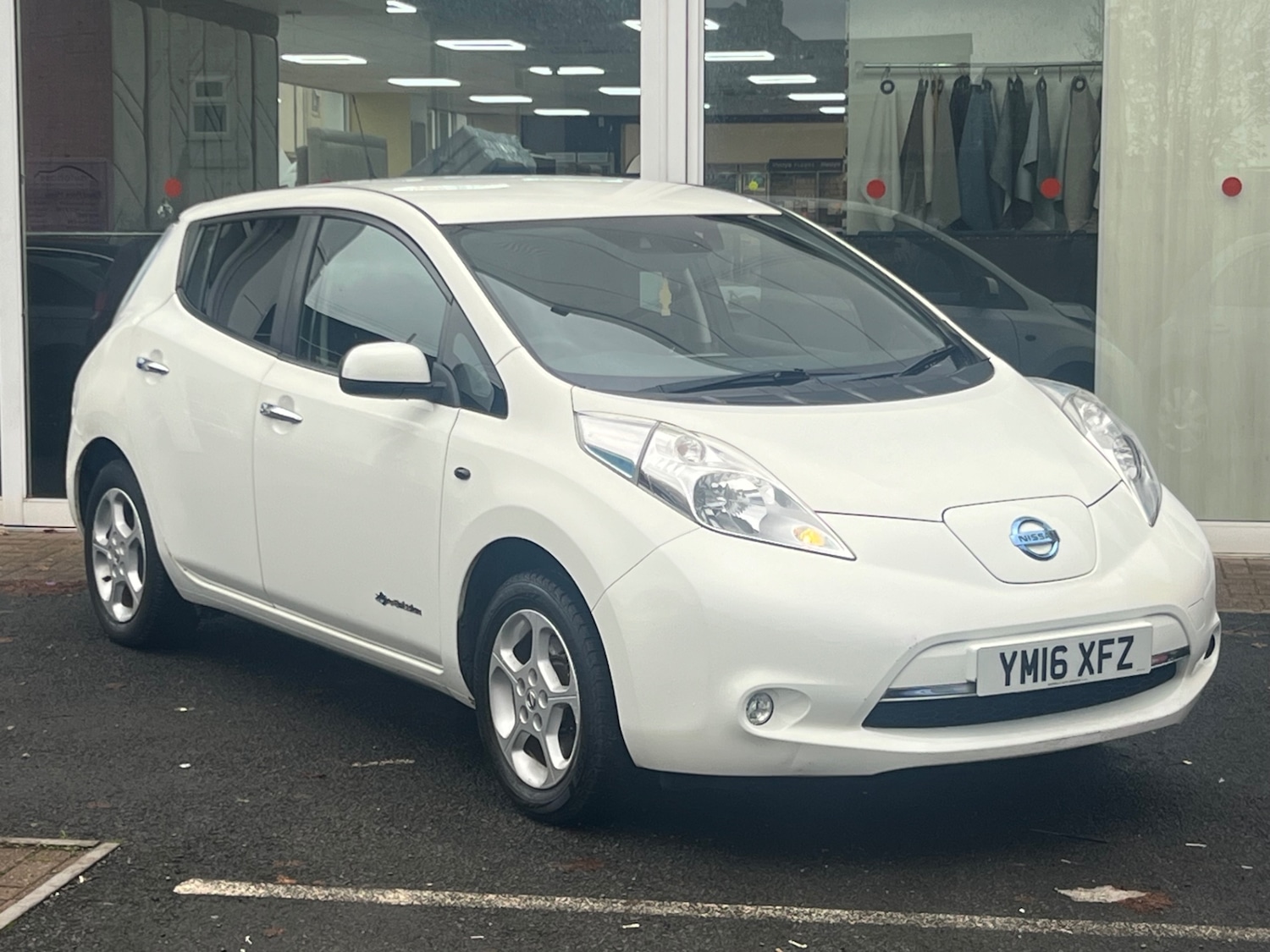 Used Nissan Leaf 2016 for sale - 76543093: Photo 11