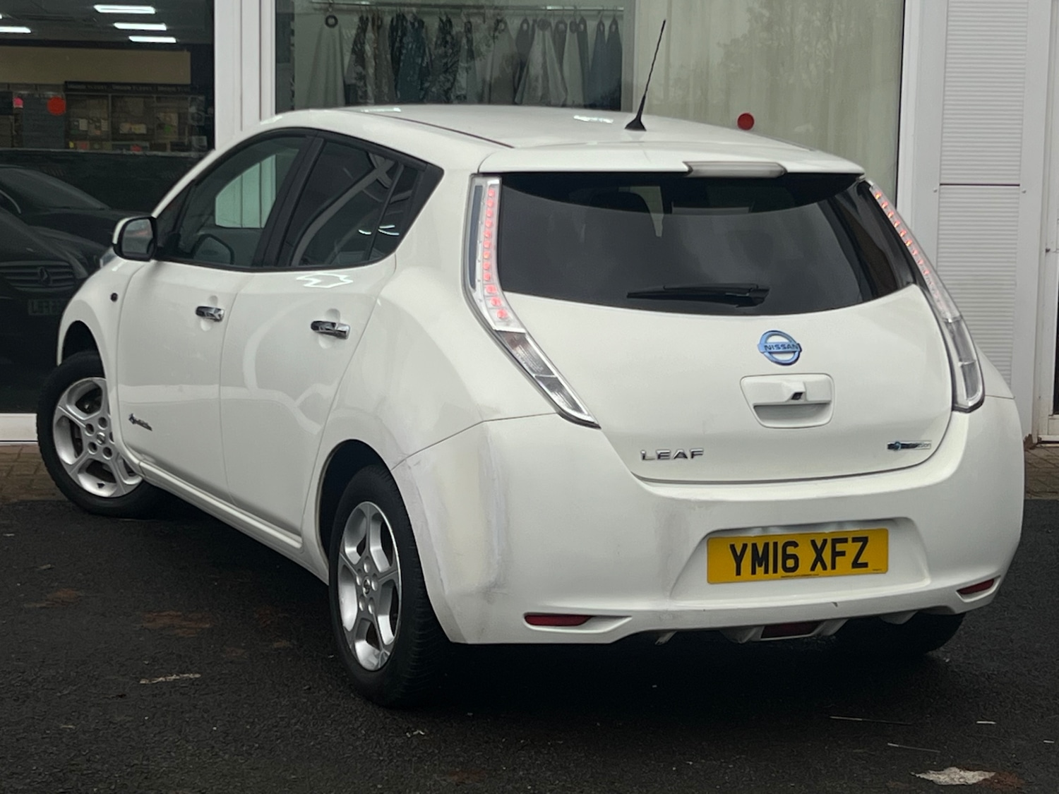 Used Nissan Leaf 2016 for sale - 76543093: Photo 2