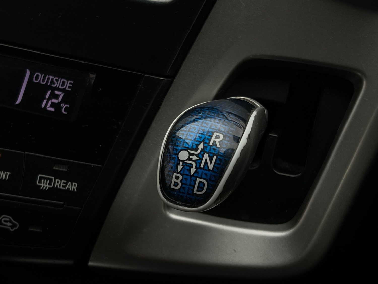 Used Toyota Prius 2018 for sale - 76542338: Photo 3