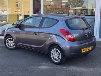 Used Hyundai i20 2010 for sale - 78370378: Photo