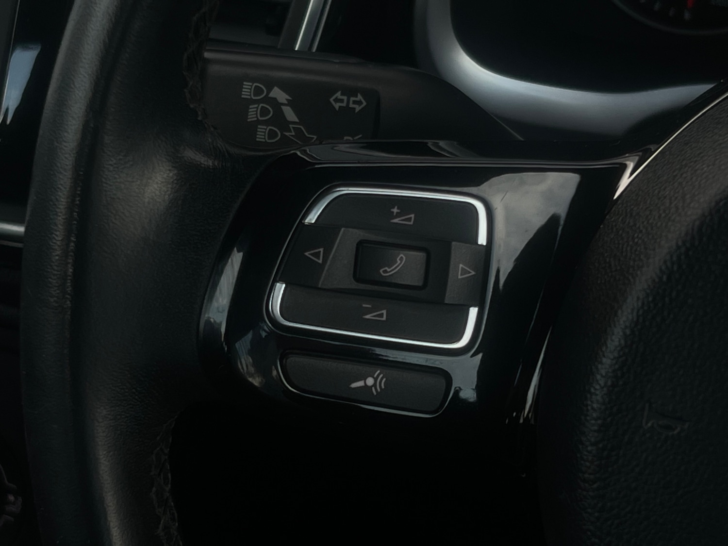 Used Volkswagen Beetle 2012 for sale - 78027511: Photo 12