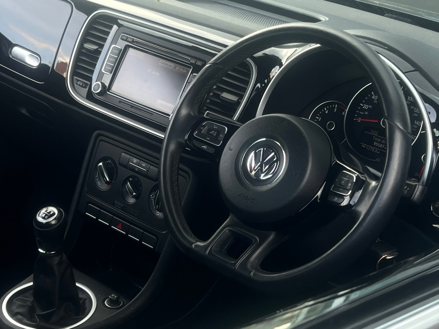 Used Volkswagen Beetle 2012 for sale - 78027511: Photo 9