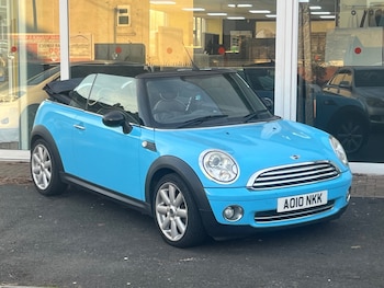 Used MINI Convertible 2010 for sale - 76652262: Photo