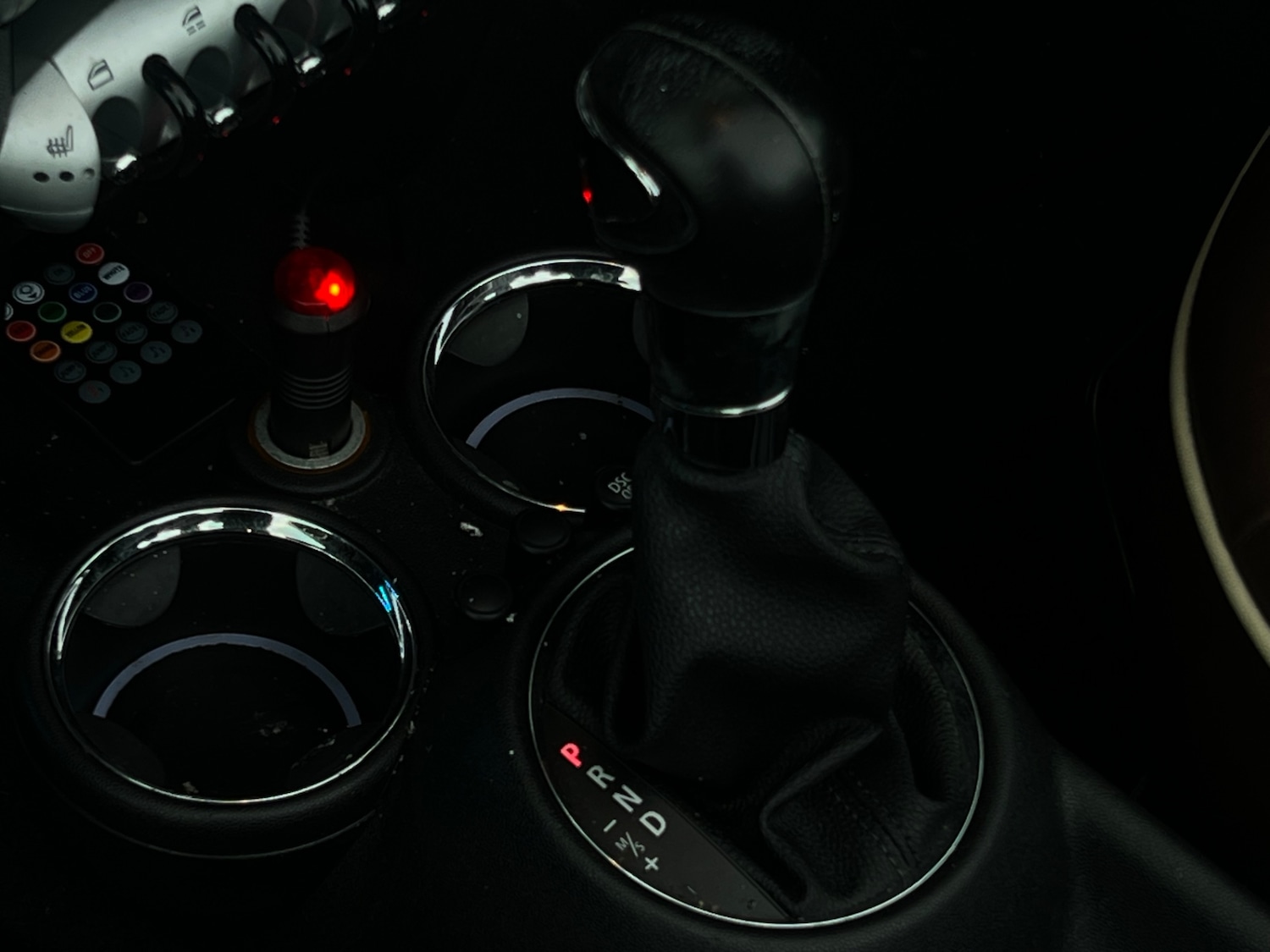 Used MINI Convertible 2010 for sale - 76652262: Photo 8