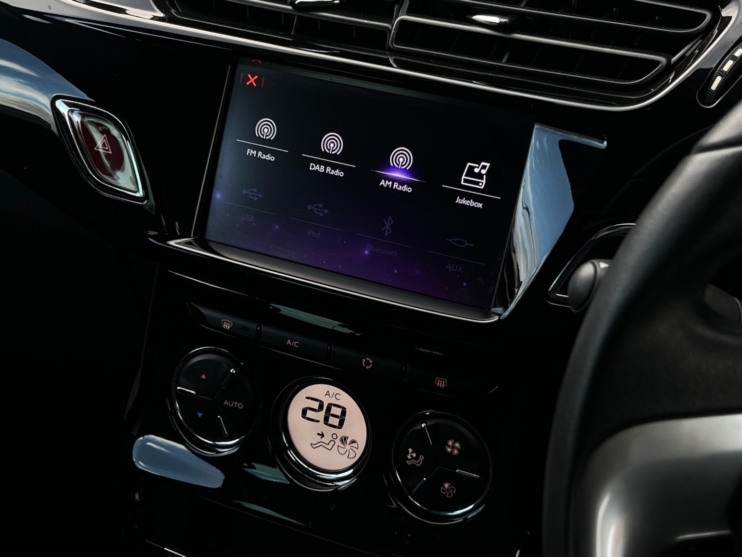 Used DS Automobiles DS 3 2015 for sale - 78078535: Photo 12