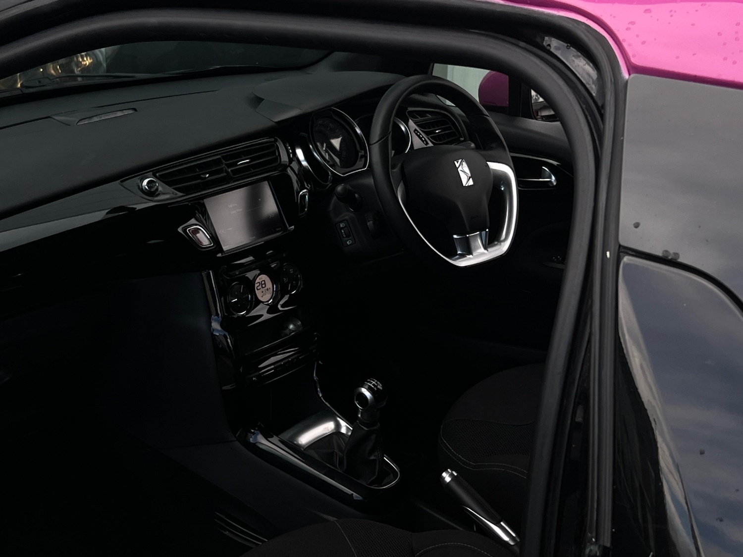 Used DS Automobiles DS 3 2015 for sale - 78078535: Photo 9