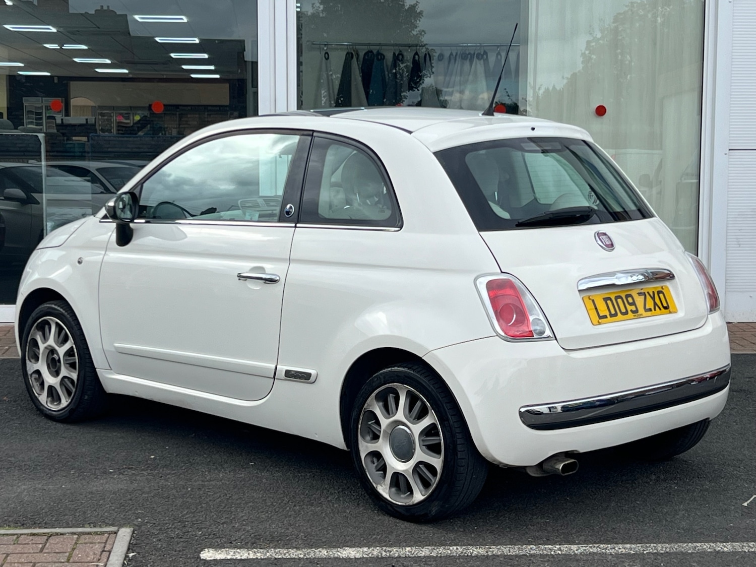 Used Fiat 500 2009 for sale - 77045503: Photo 13