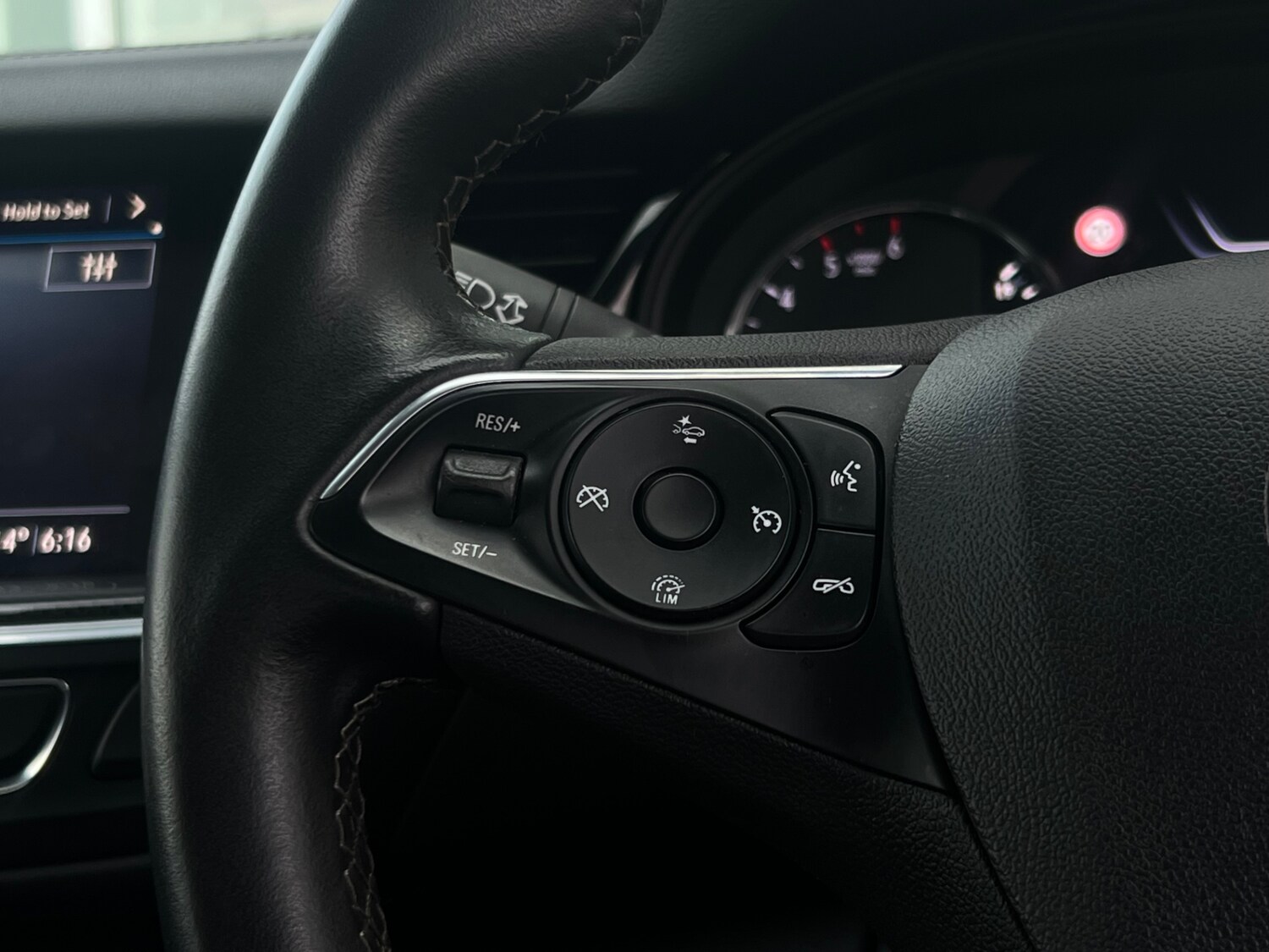 Used Vauxhall Insignia 2020 for sale - 78111254: Photo 9