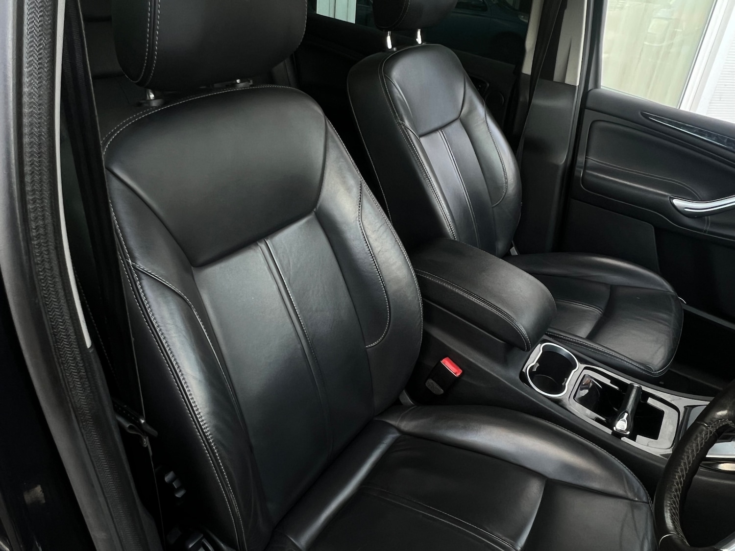 Used Ford Galaxy 2010 for sale - 76595681: Photo 7