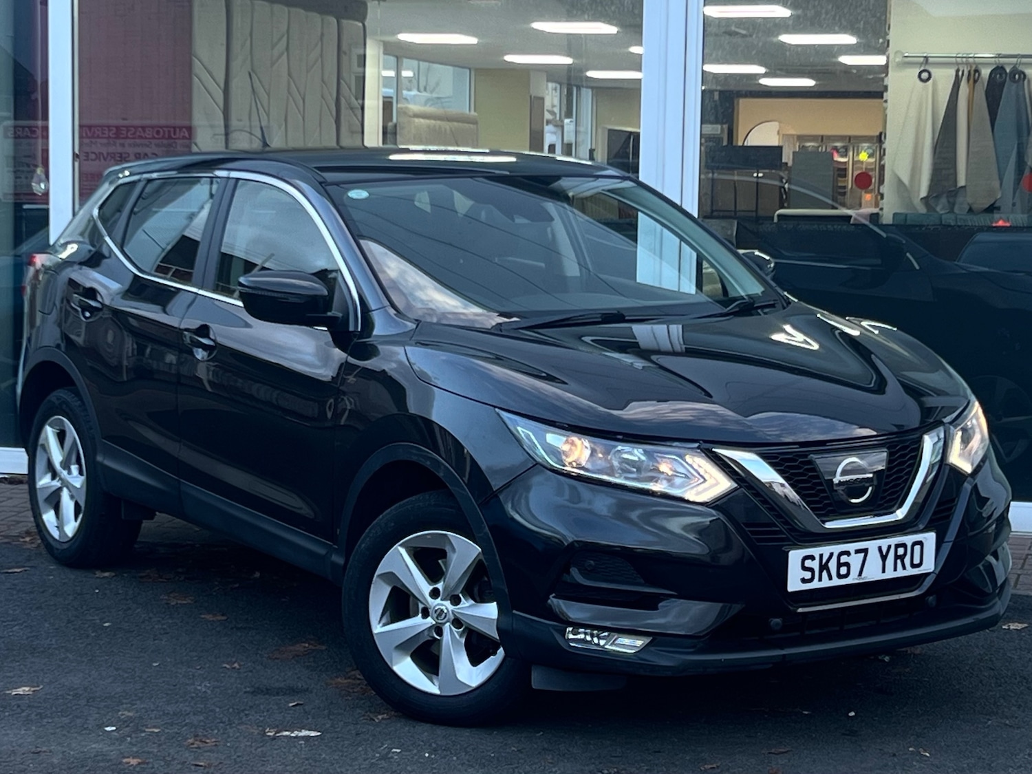 Used Nissan Qashqai 2017 for sale - 76507331: Photo 5