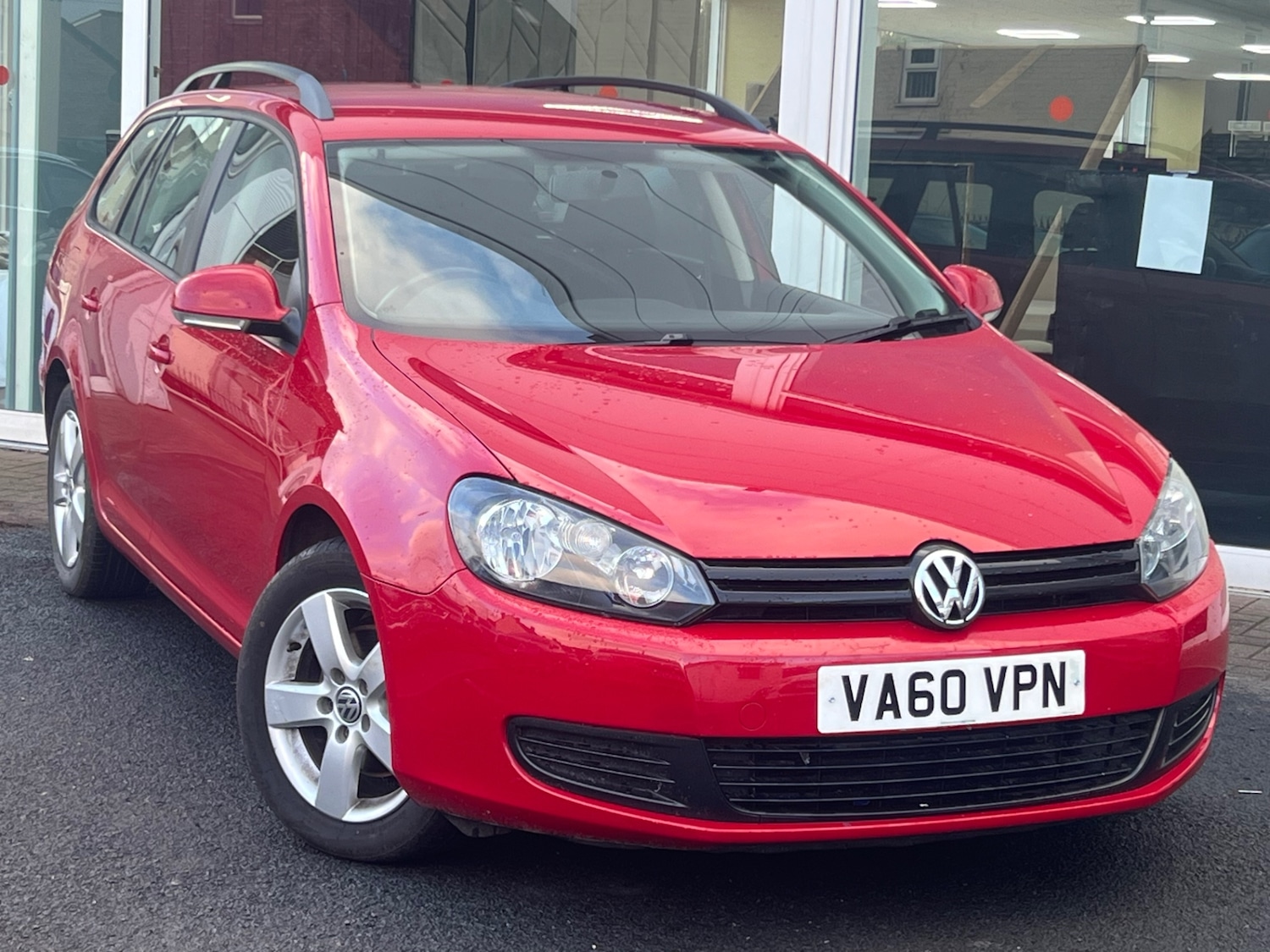 Used Volkswagen Golf 2023 for sale - 77434935: Photo 4