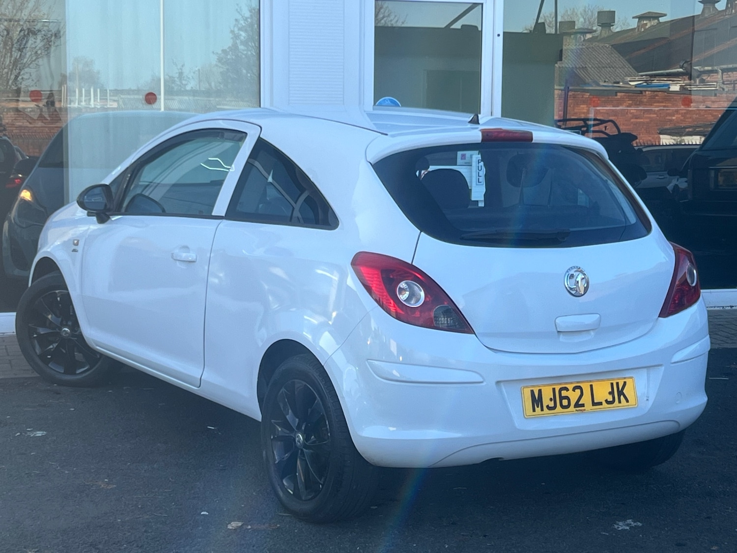 Used Vauxhall Corsa 2012 for sale - 76613692: Photo 4