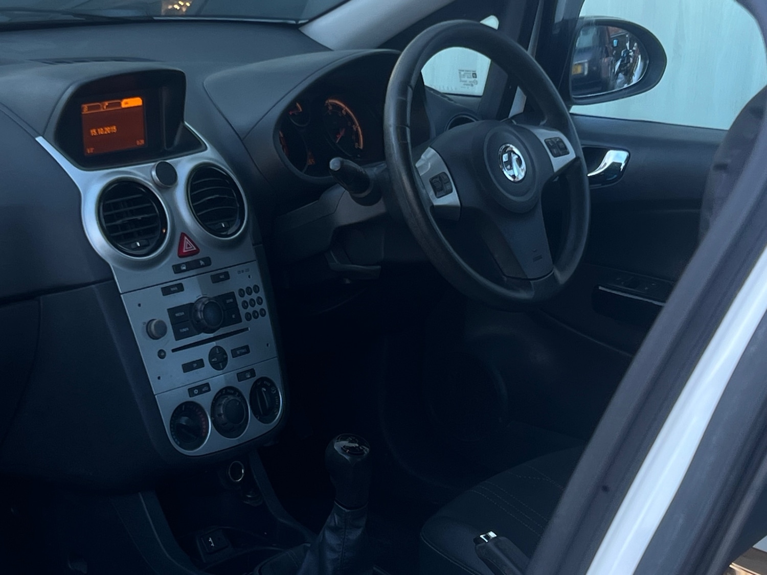 Used Vauxhall Corsa 2012 for sale - 76613692: Photo 6