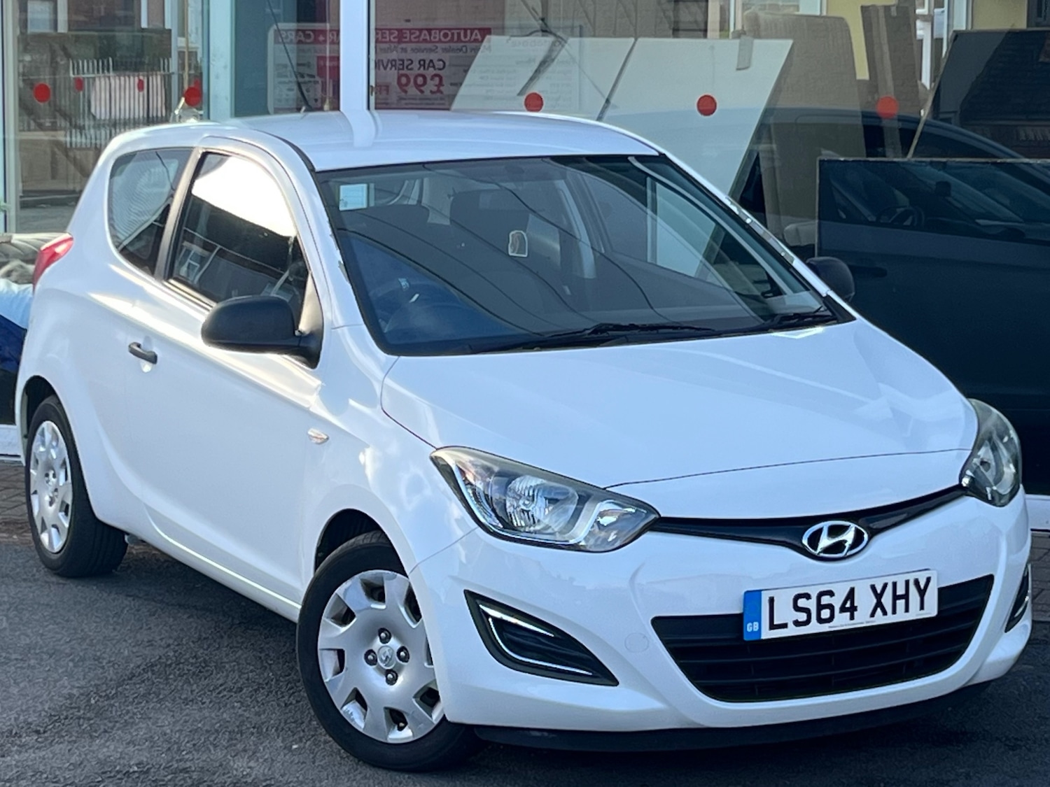 Used Hyundai i20 2014 for sale - 77311008: Photo 3